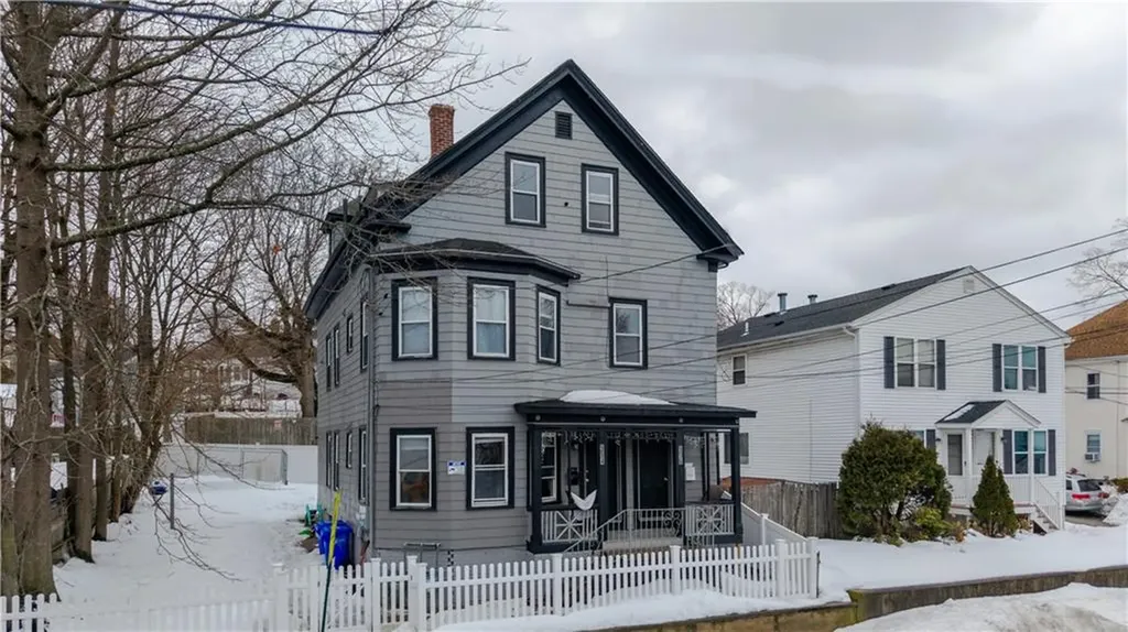 994 Douglas Avenue Providence RI 02904