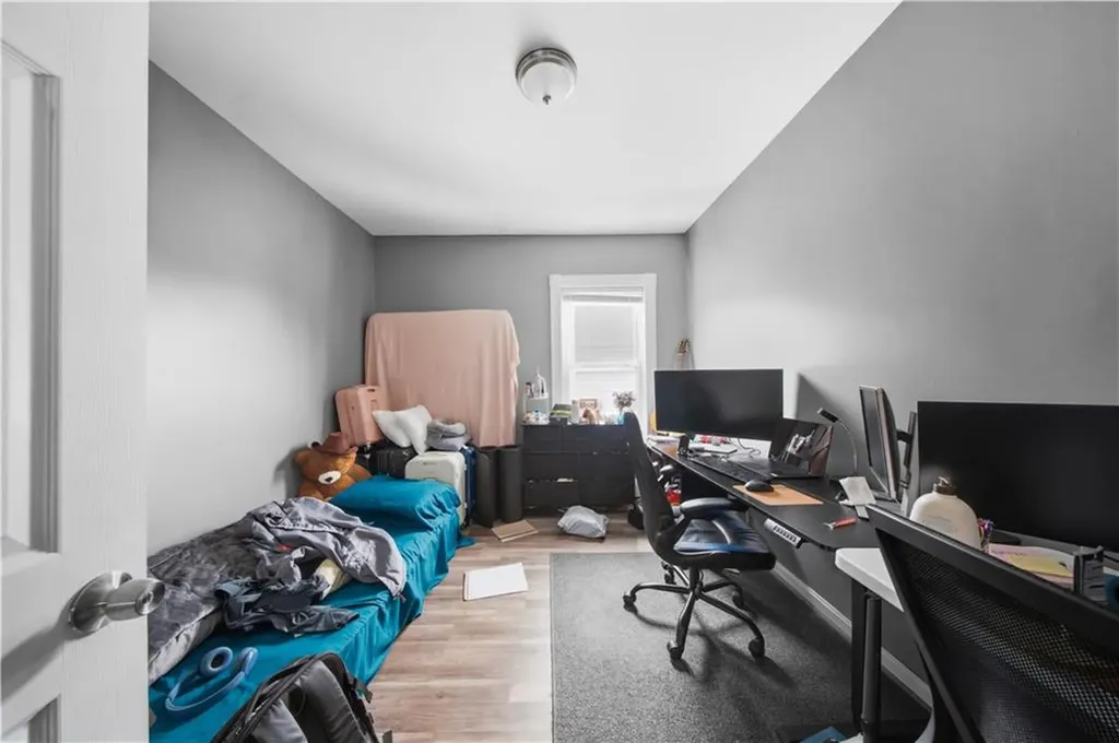 994 Douglas Avenue Providence RI 02904
