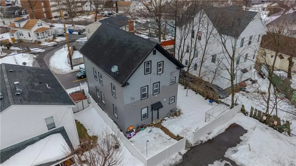 994 Douglas Avenue Providence RI 02904