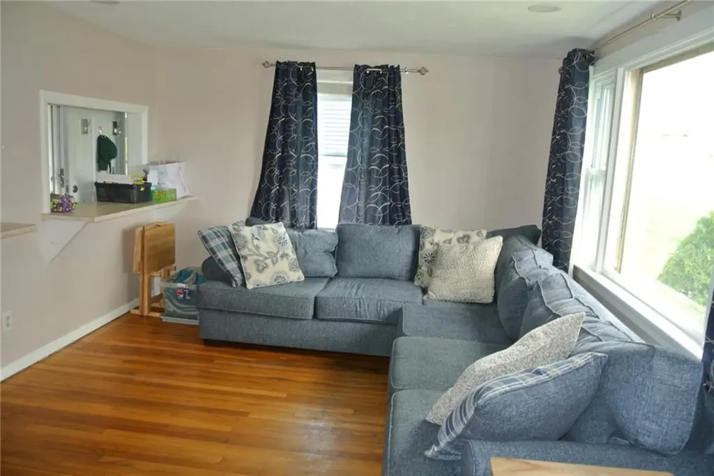 4 Eden Park Drive Cranston RI 02910