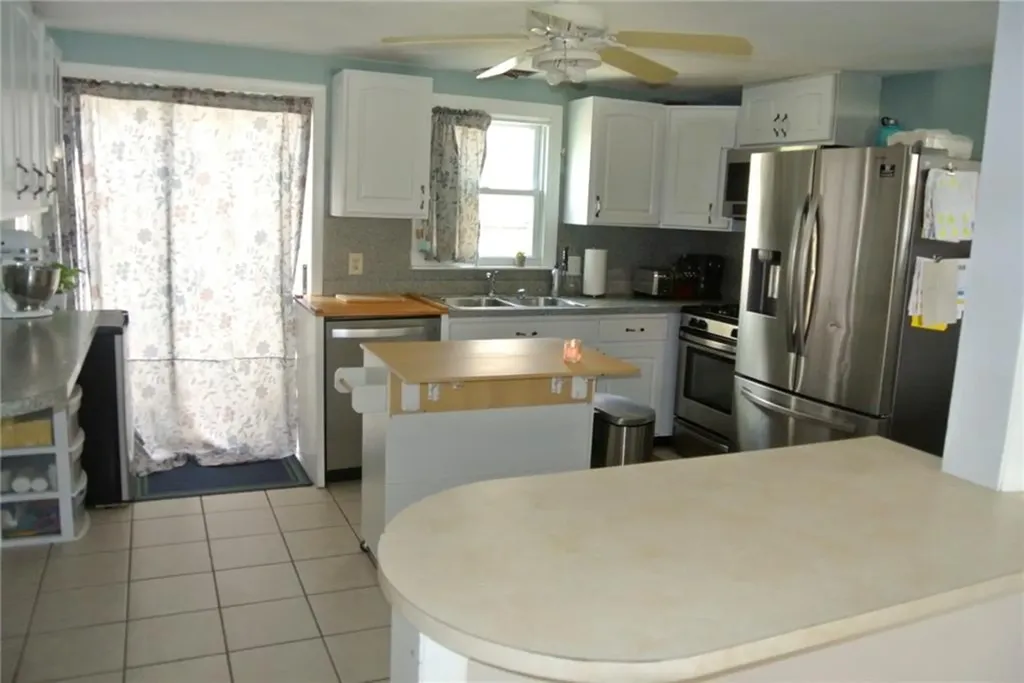 4 Eden Park Drive Cranston RI 02910