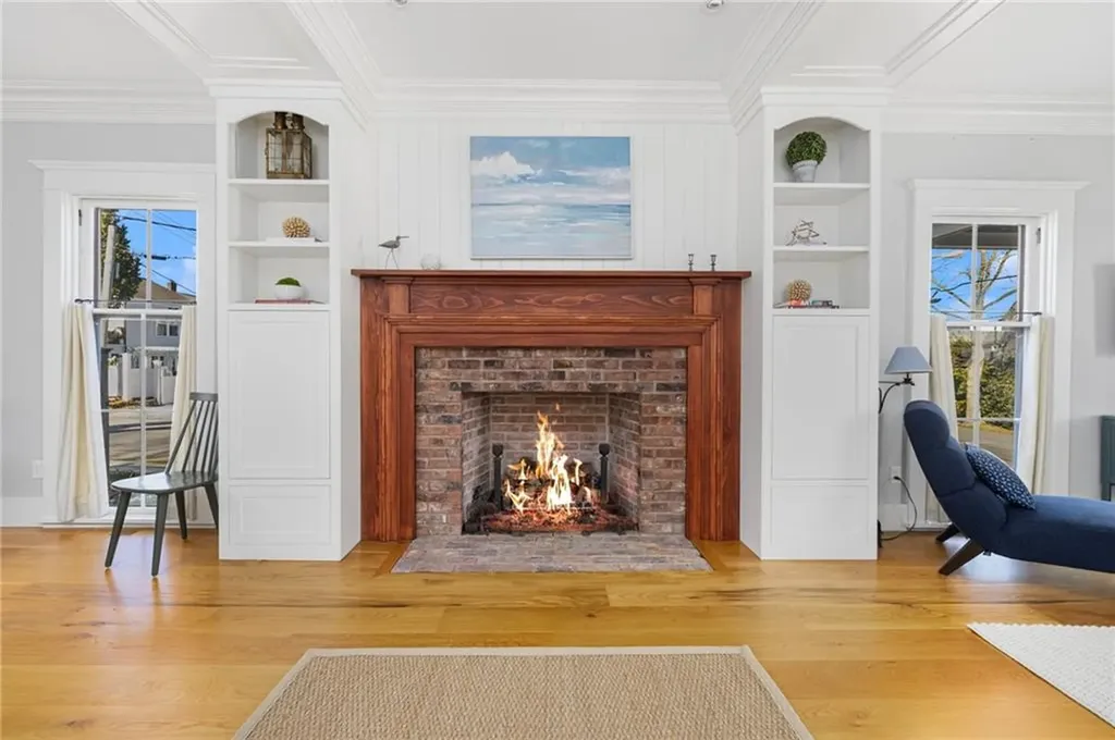 131 Eustis Avenue Newport RI 02840