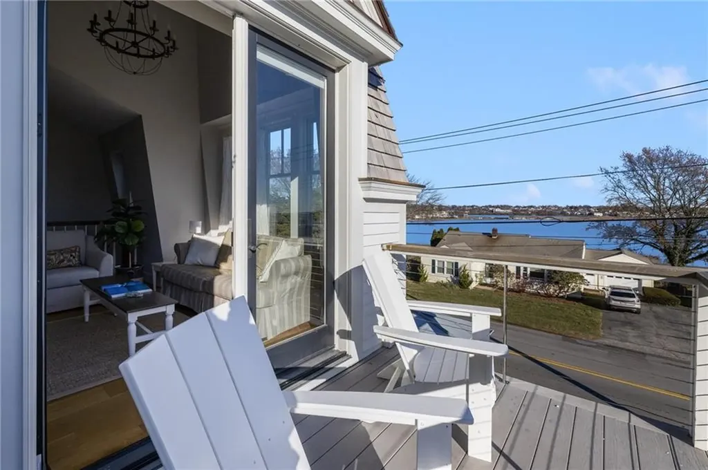 131 Eustis Avenue Newport RI 02840