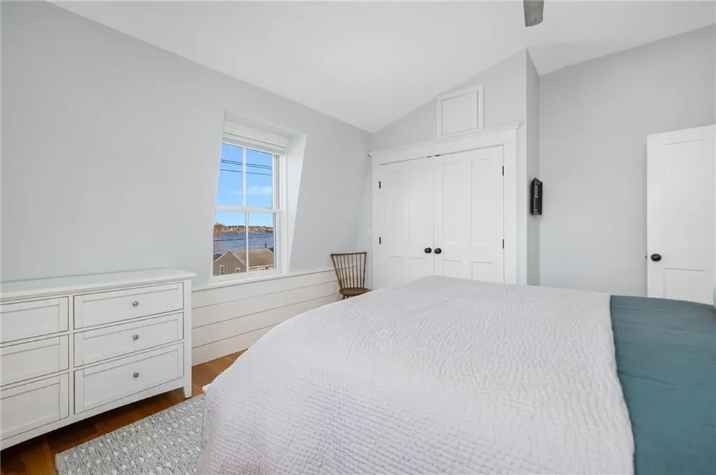 131 Eustis Avenue Newport RI 02840