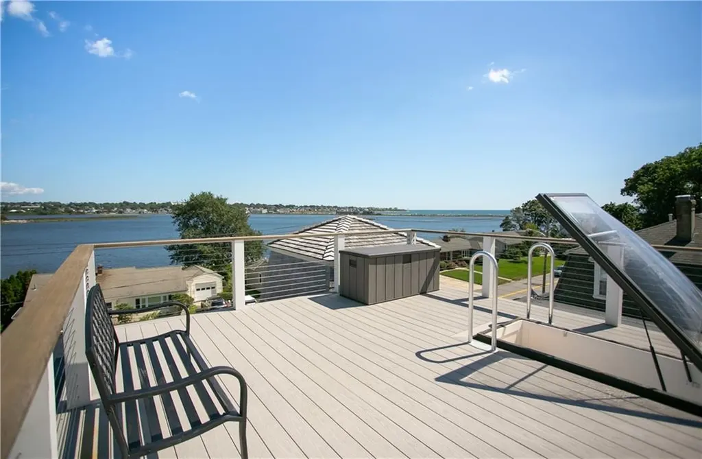131 Eustis Avenue Newport RI 02840