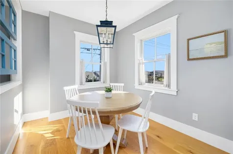 131 Eustis Avenue Newport RI 02840