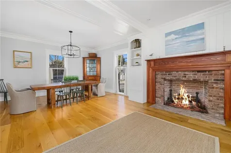 131 Eustis Avenue Newport RI 02840
