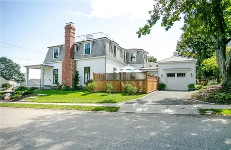 131 Eustis Avenue Newport RI 02840