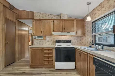 41 Leisure Way Coventry RI 02816