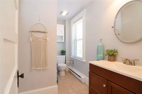 1729 South Road South Kingstown RI 02881