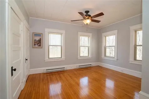 1729 South Road South Kingstown RI 02881