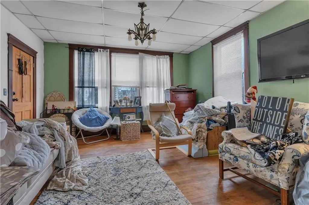 236 Broadway Street Providence RI 02903