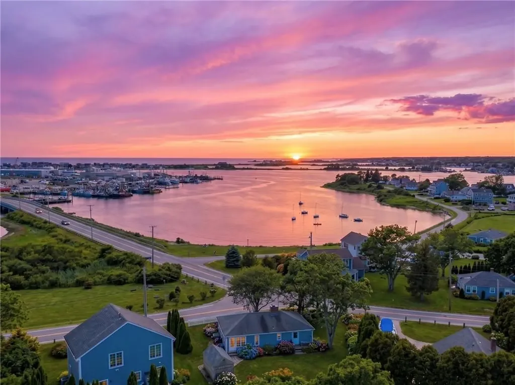 7 Conch Road Narragansett RI 02882