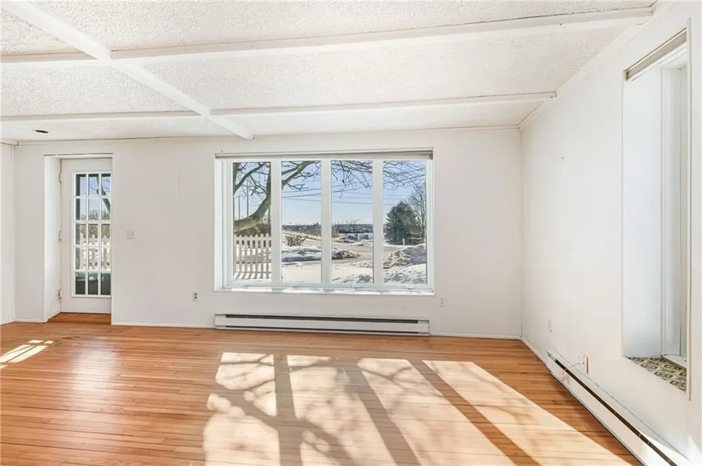 7 Conch Road Narragansett RI 02882