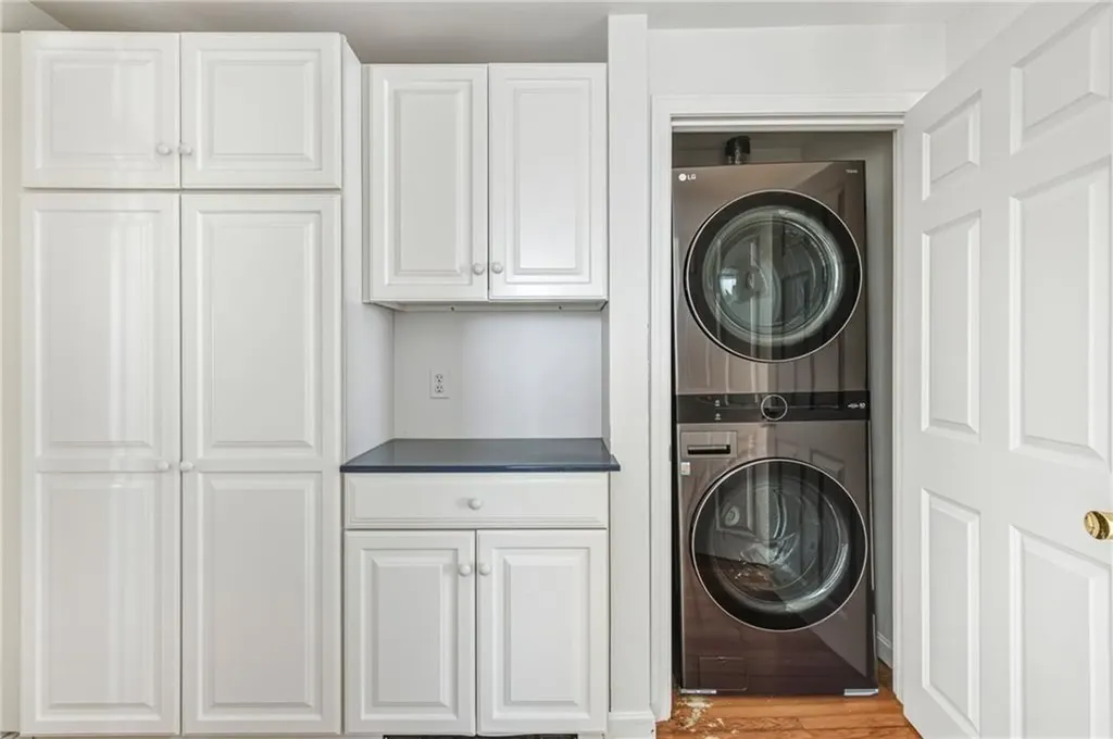 7 Conch Road Narragansett RI 02882