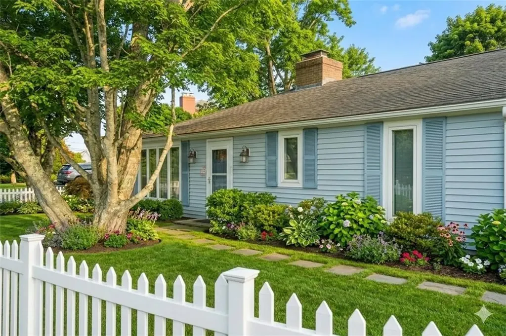 7 Conch Road Narragansett RI 02882