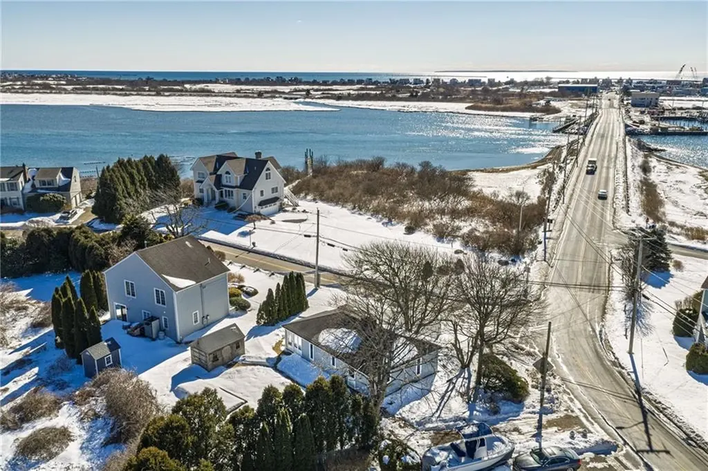 7 Conch Road Narragansett RI 02882