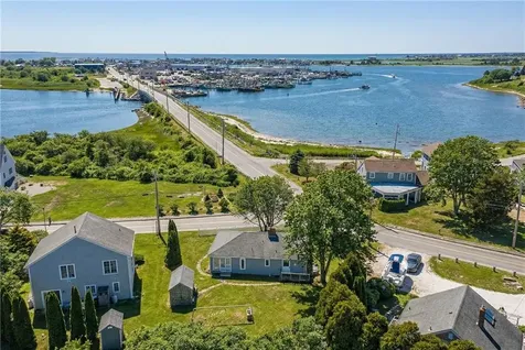 7 Conch Road Narragansett RI 02882