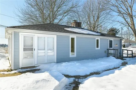 7 Conch Road Narragansett RI 02882