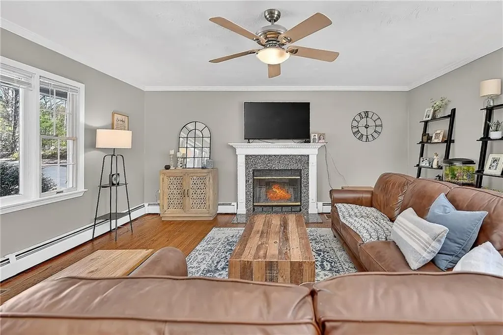 1340 Hope Road Cranston RI 02831