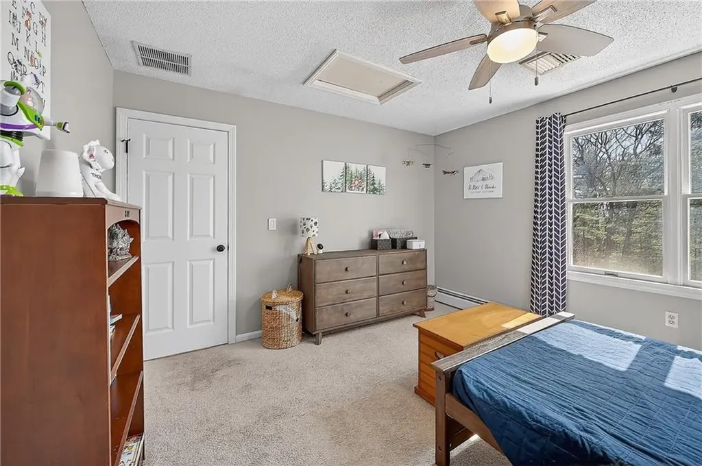 1340 Hope Road Cranston RI 02831