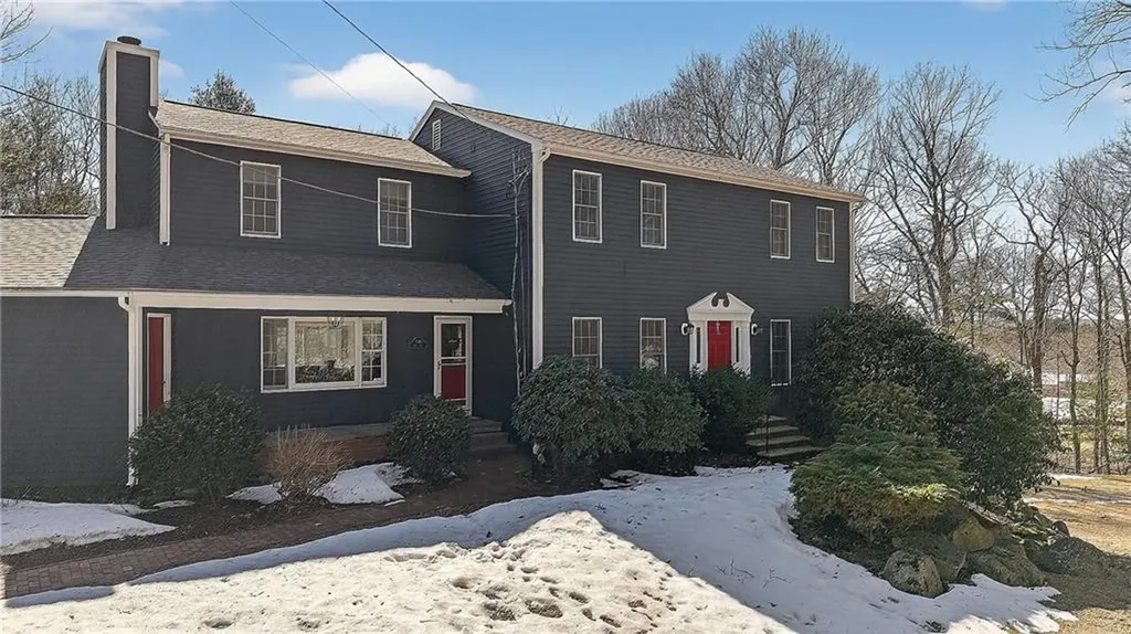 1340 Hope Road Cranston RI 02831