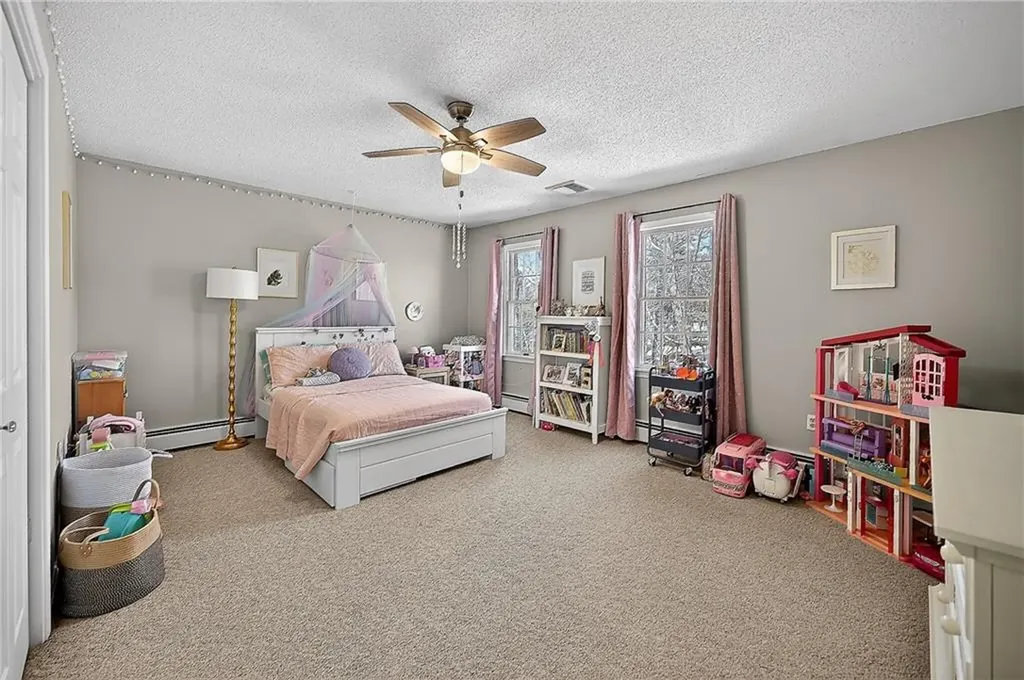 1340 Hope Road Cranston RI 02831