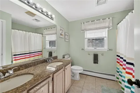1340 Hope Road Cranston RI 02831
