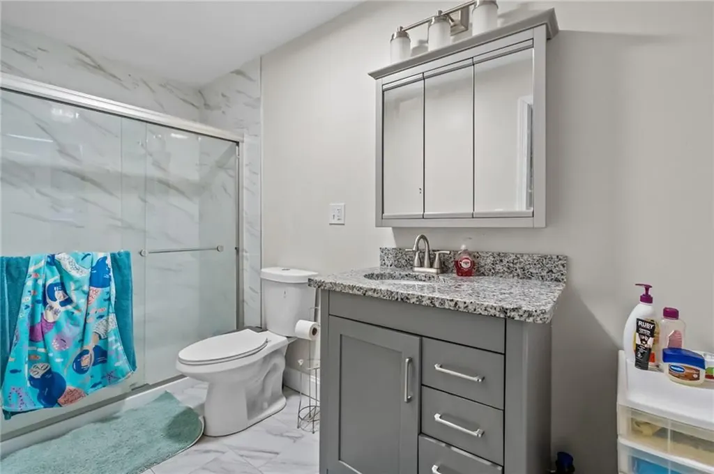 317 Amherst Street Providence RI 02909