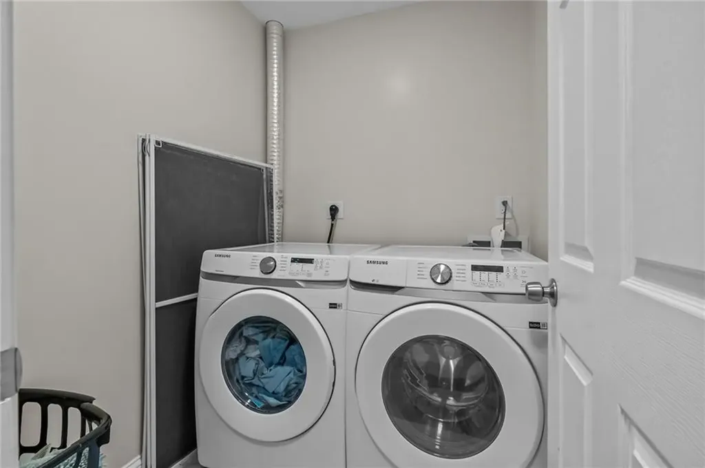 317 Amherst Street Providence RI 02909