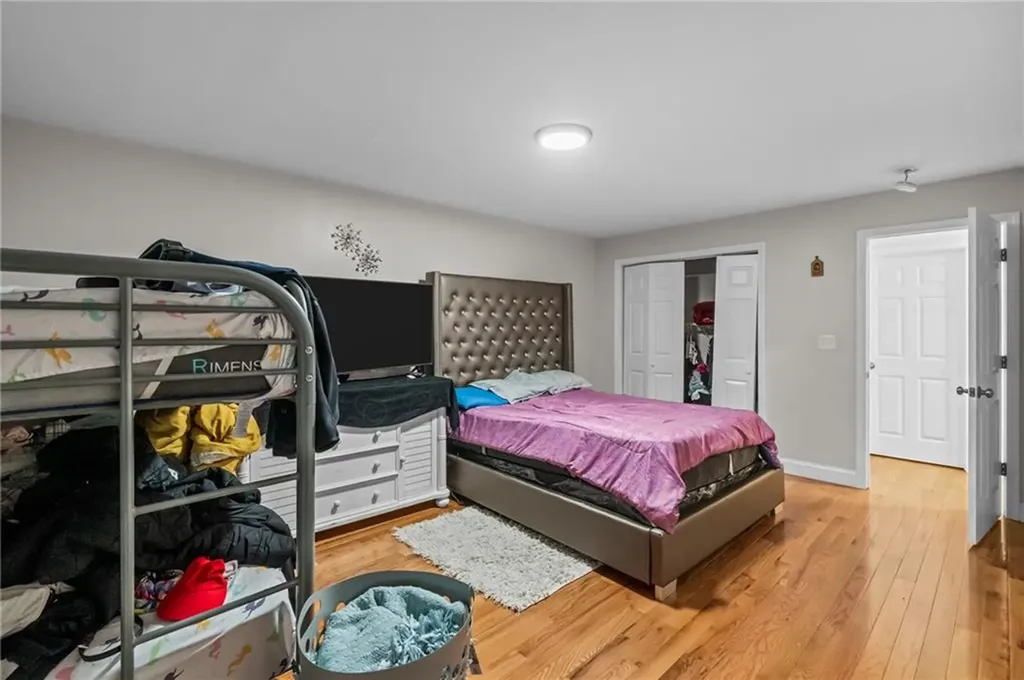 317 Amherst Street Providence RI 02909