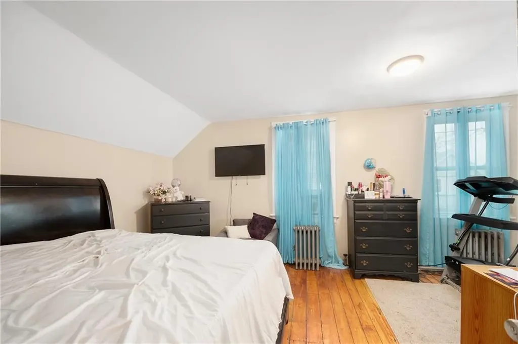 286 California Avenue Providence RI 02905