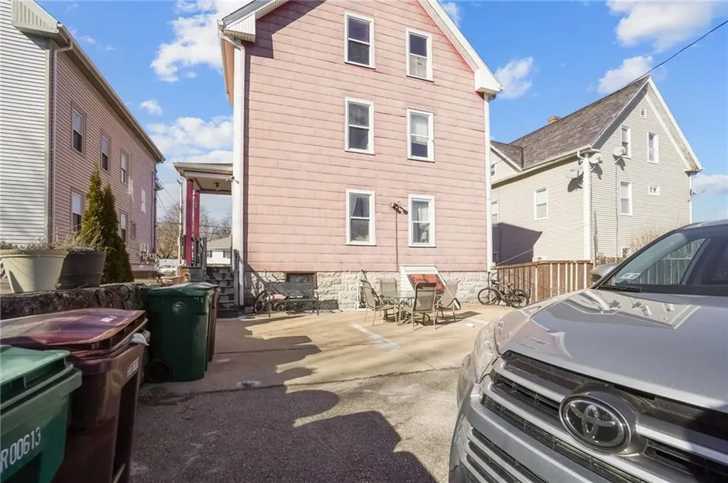 550 Winter Street Woonsocket RI 02895