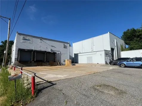 74 Railroad Avenue Johnston RI 02919