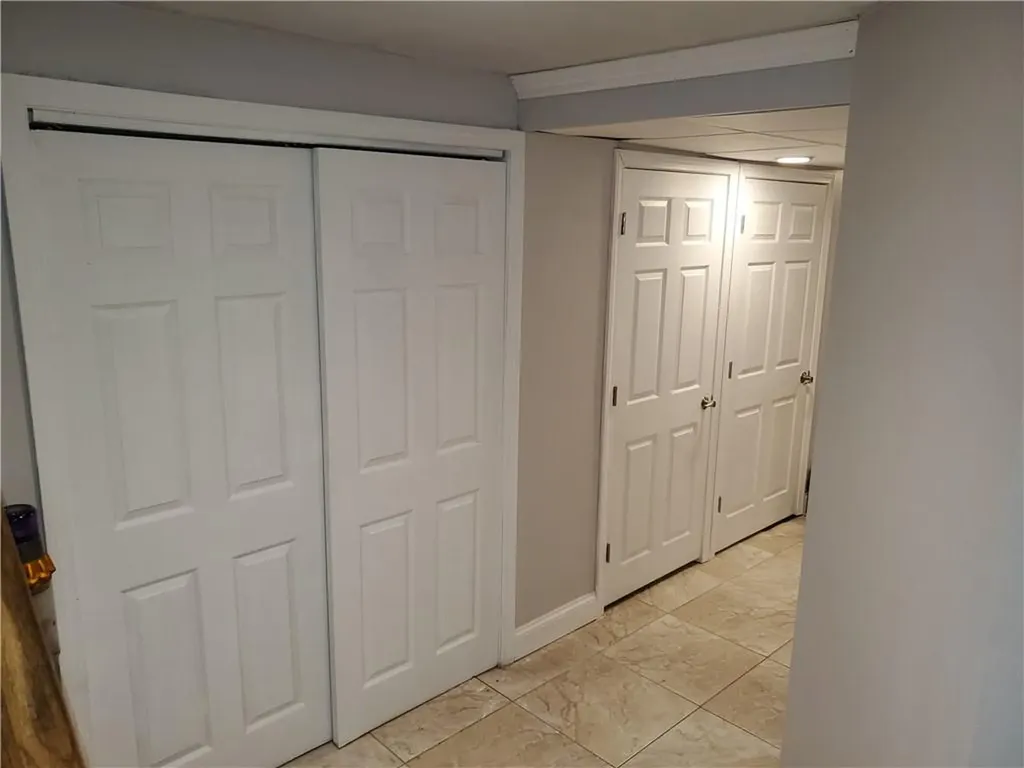 38 Rowe Avenue Warwick RI 02889