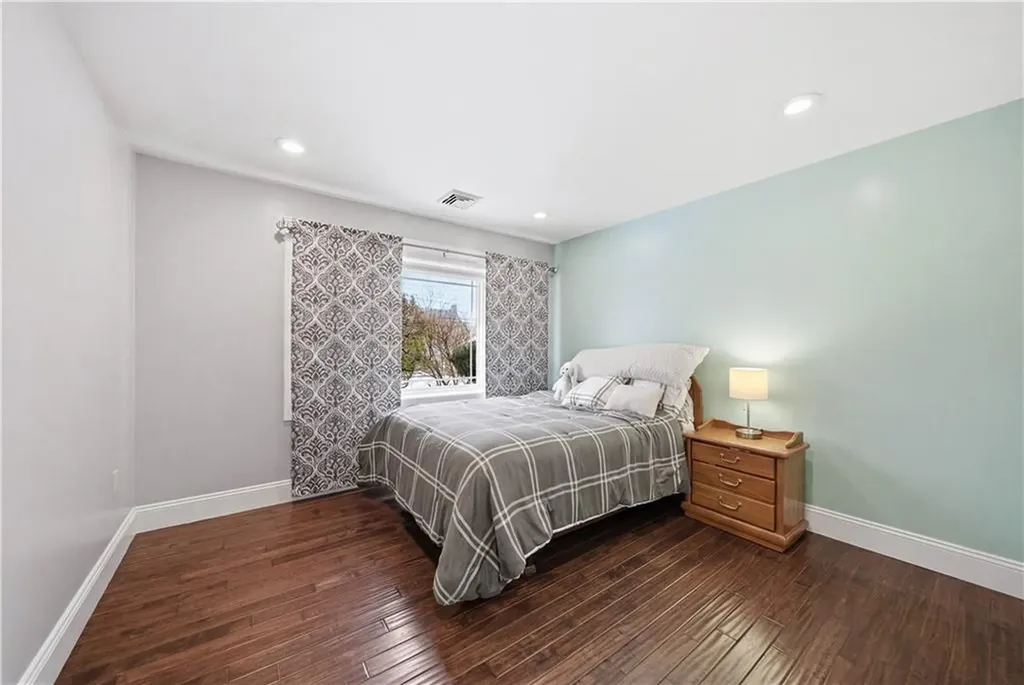 6 New Clark Road Cumberland RI 02864