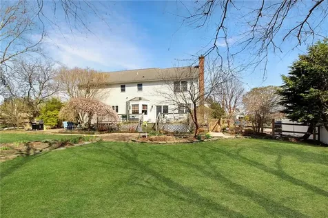 641 Middle Road Portsmouth RI 02871