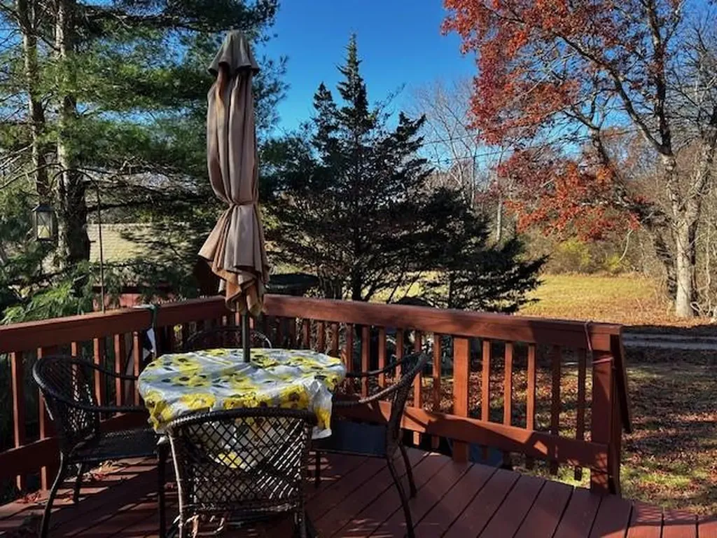 61 Ridgewood Road Charlestown RI 02813