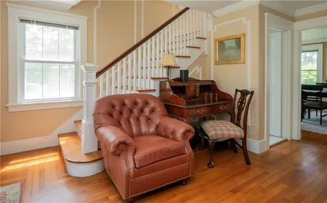 27 Red Cross Avenue Newport RI 02840