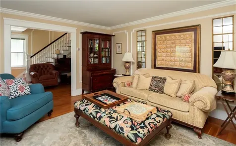 27 Red Cross Avenue Newport RI 02840
