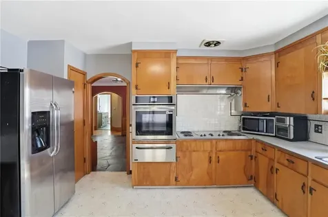 48 Rowley Street Providence RI 02909