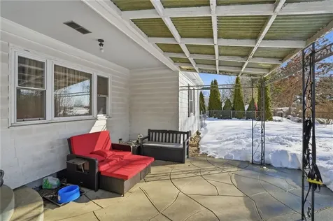 48 Rowley Street Providence RI 02909