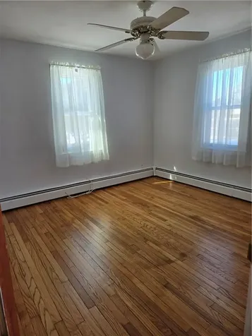 839 Greenwich Avenue Warwick RI 02886