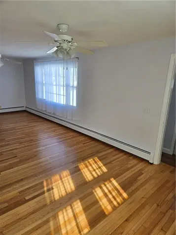 839 Greenwich Avenue Warwick RI 02886