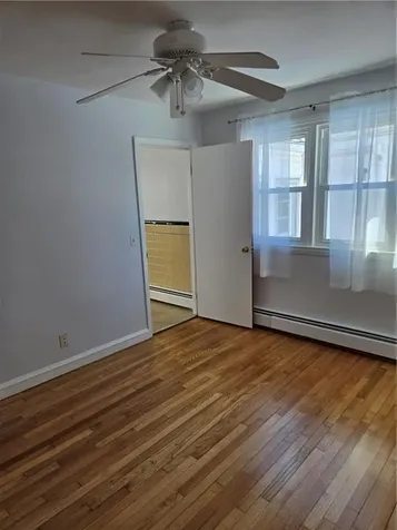 839 Greenwich Avenue Warwick RI 02886