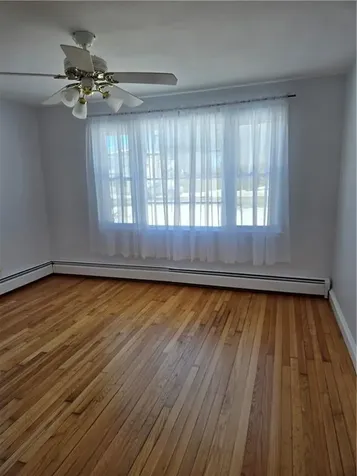 839 Greenwich Avenue Warwick RI 02886