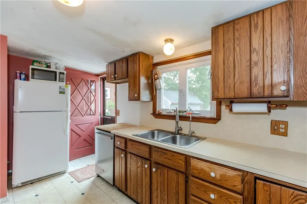 339 Beverage Hill Avenue Pawtucket RI 02861