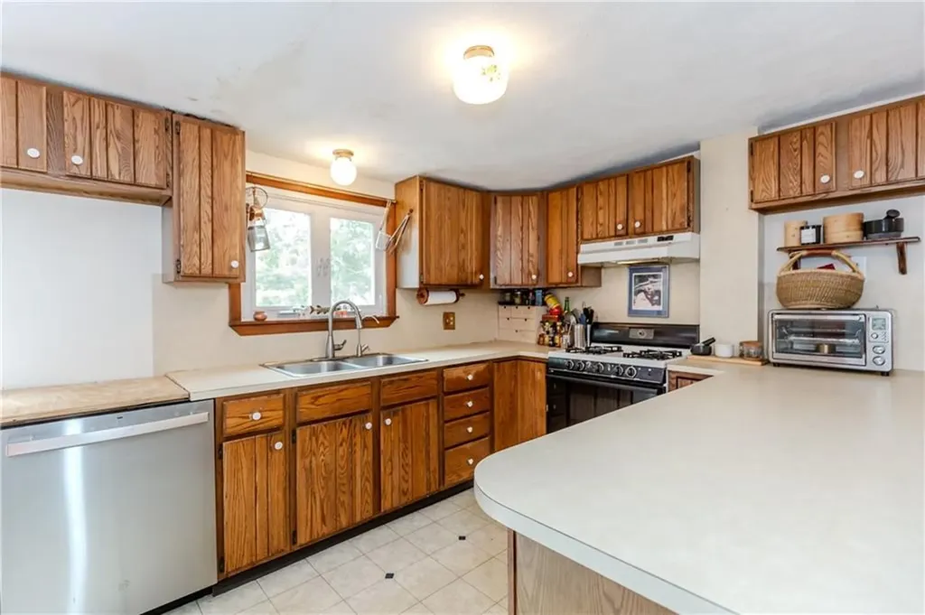339 Beverage Hill Avenue Pawtucket RI 02861