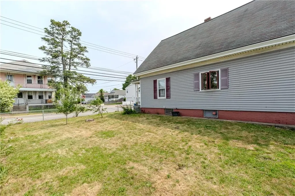 339 Beverage Hill Avenue Pawtucket RI 02861