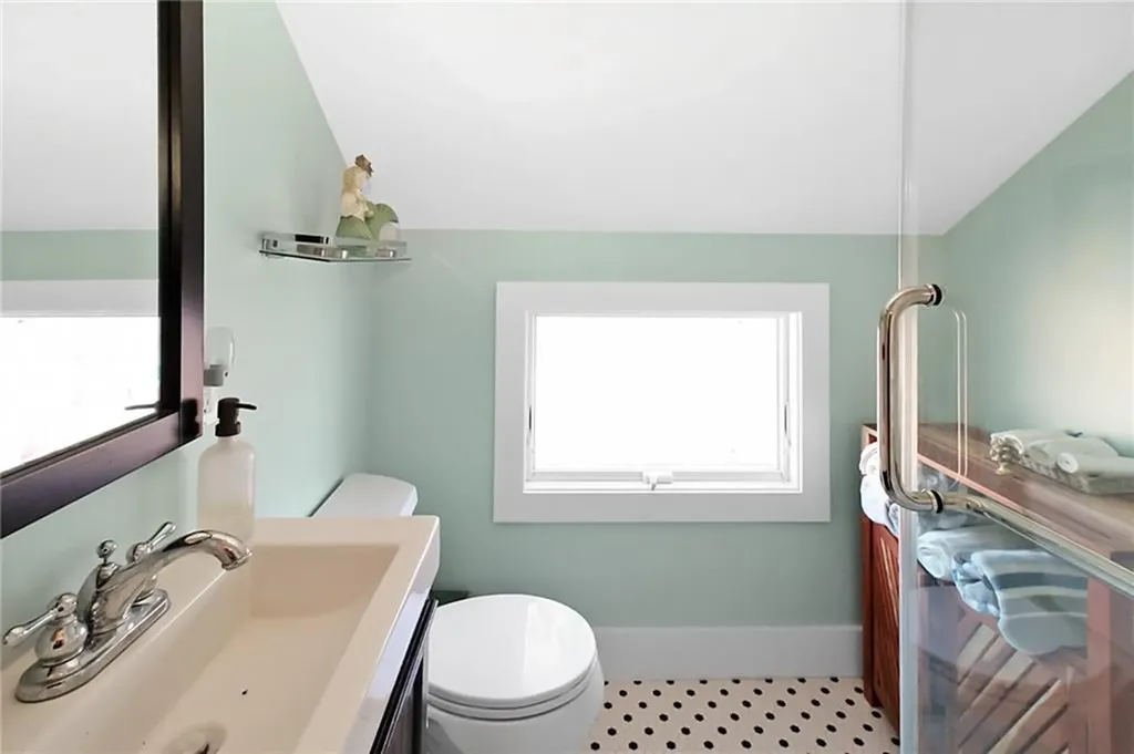 1 Conrad Court Newport RI 02840